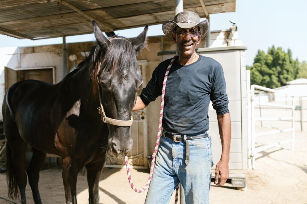 Horse Barn Worker JOBJOJ